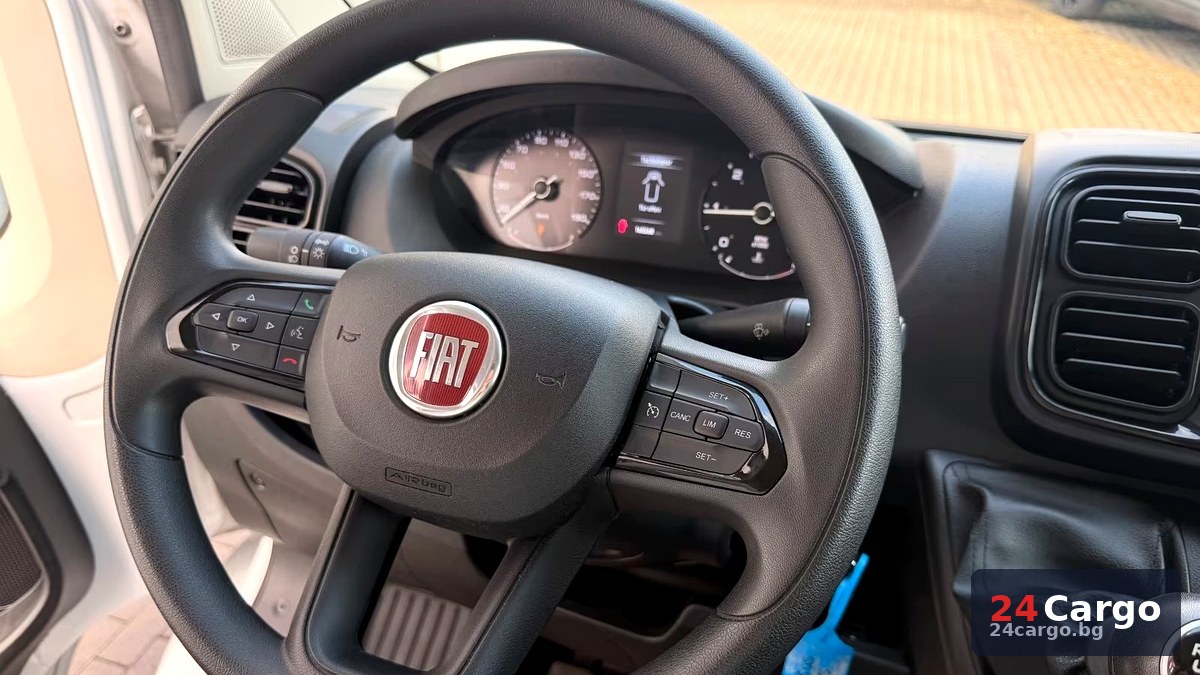 Fiat Ducato товарен отсек