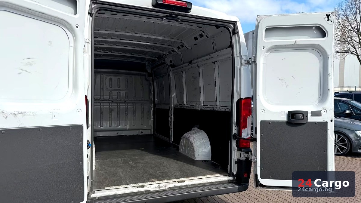 Fiat Ducato интериор